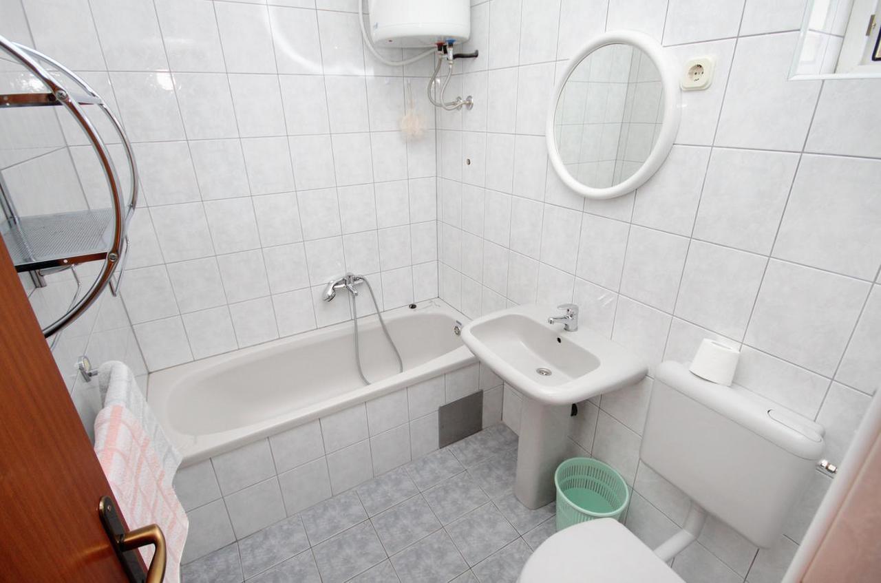 Apartments By The Sea Klenovica, Novi Vinodolski - 5581 Zewnętrze zdjęcie